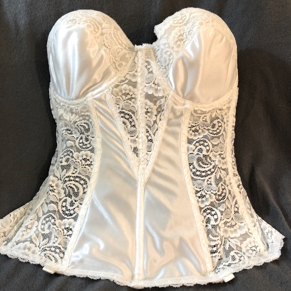 Backless Strapless Corset Bra 34D